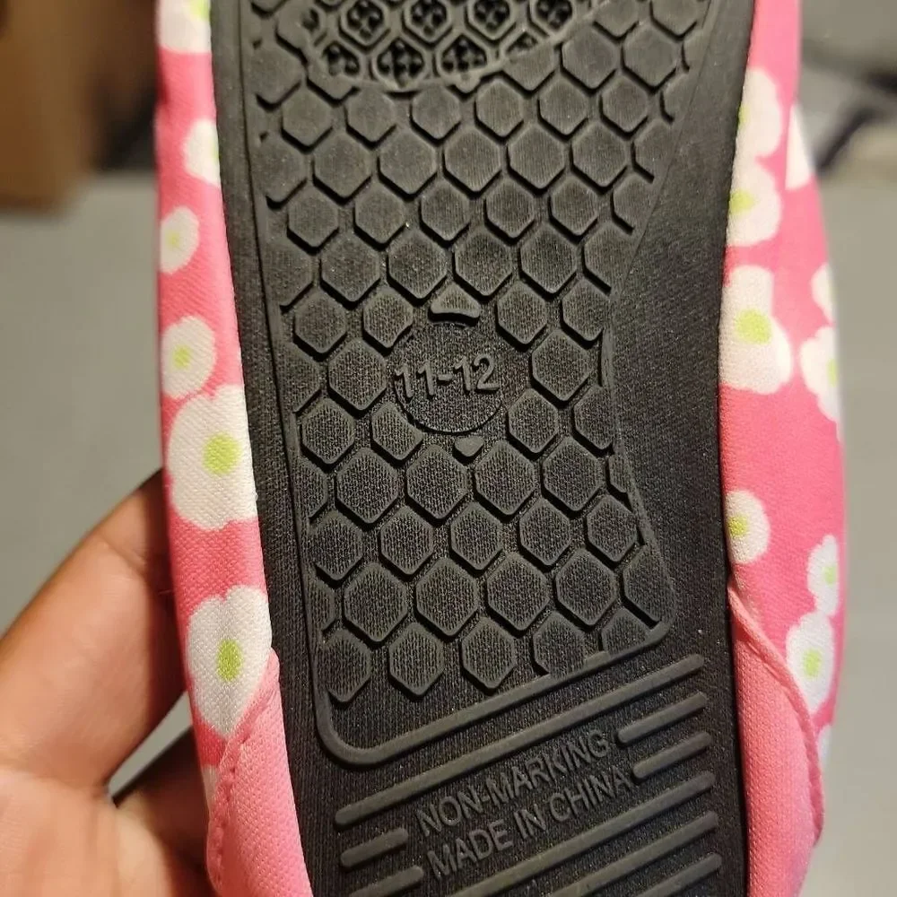 Girls Flower Pink Pool Shoes Size 11/12